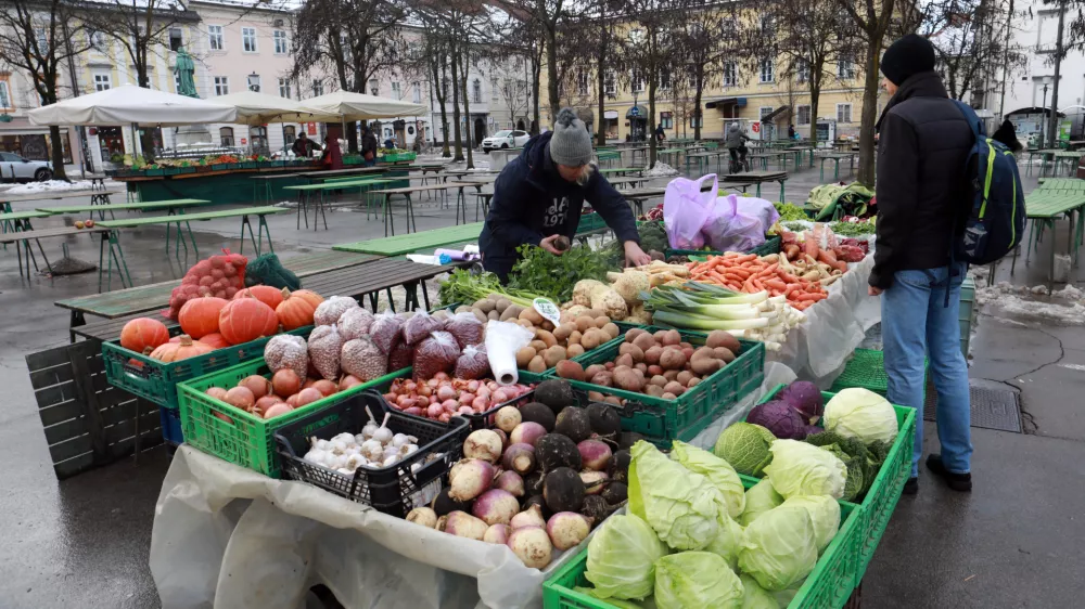 14.01 2026 - tržnica, zelenjava, sadjeFoto: Tomaž Skale
