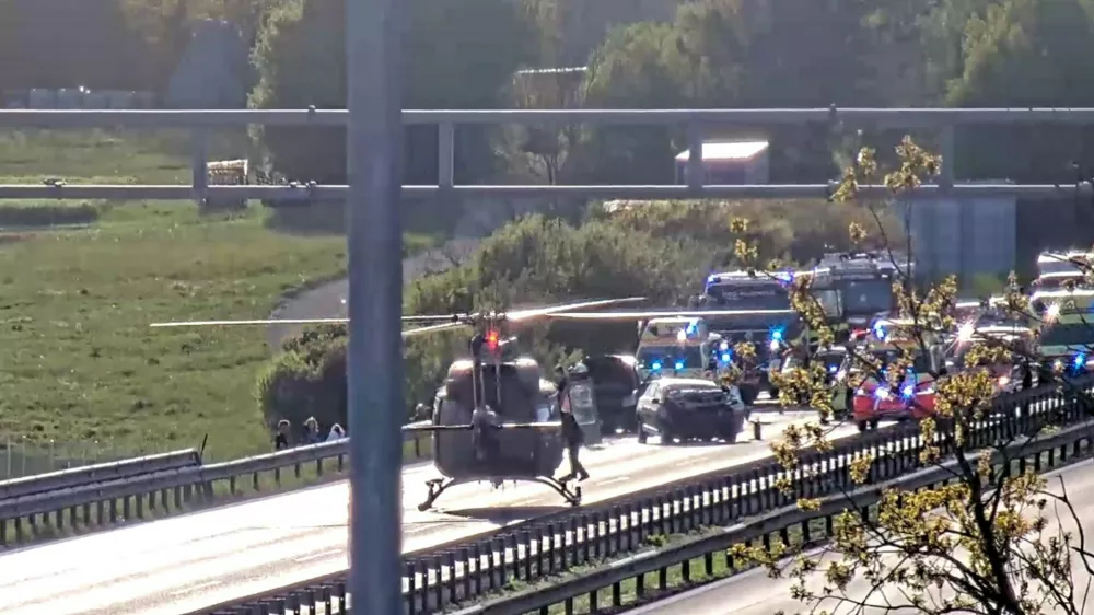 Helikopter na avtocesti