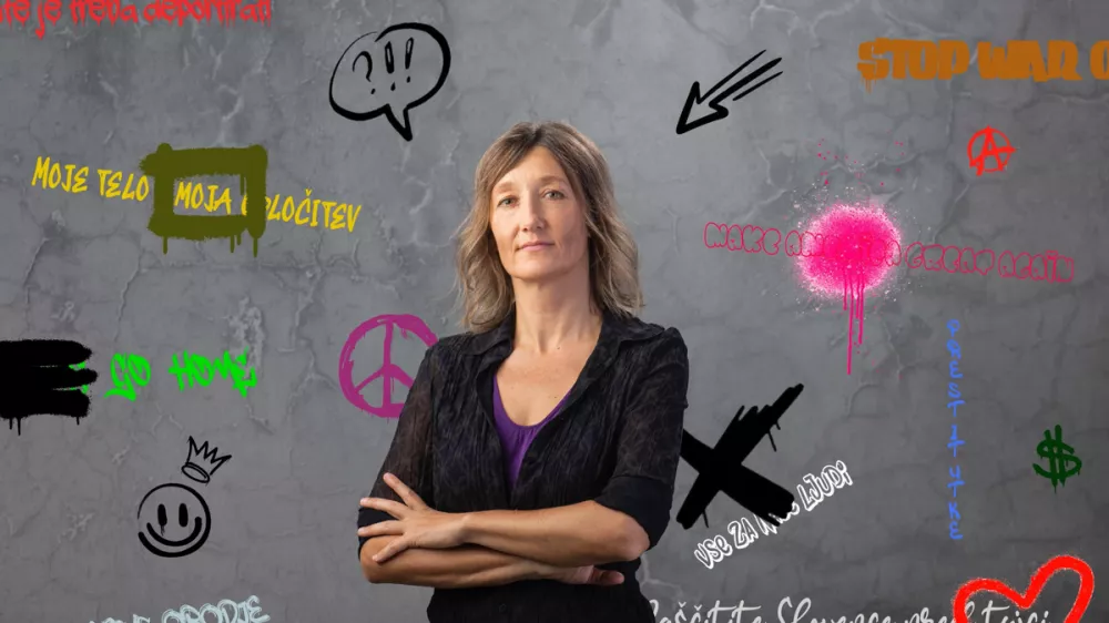 Mojca Pajnik, komunikologinja, profesorica na FDV in raziskovalka na Mirovnem in&scaron;titutu,