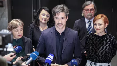 stranka Levica - Tina Brecelj, Asta Vrečko, Vlado Šega, Nataša Sukič, Luka Mesec- 10.04.2026 - ustanovna seja novega sklica DZ, ki jo je sklicala predsednica republike Nataša Pirc Musar; seja se je začela z imenovanjem predsednika in podpredsednika mandatno-volilne komisije, sledila je prekinitev, pol ure po prekinitvi pa se je začela seja mandatno-volilne komisije DZ za pripravo druge točke dnevnega reda; v nadaljevanju seje DZ so potrjevali mandate poslancem in volili predsednika DZ//FOTO: Jaka Gasar