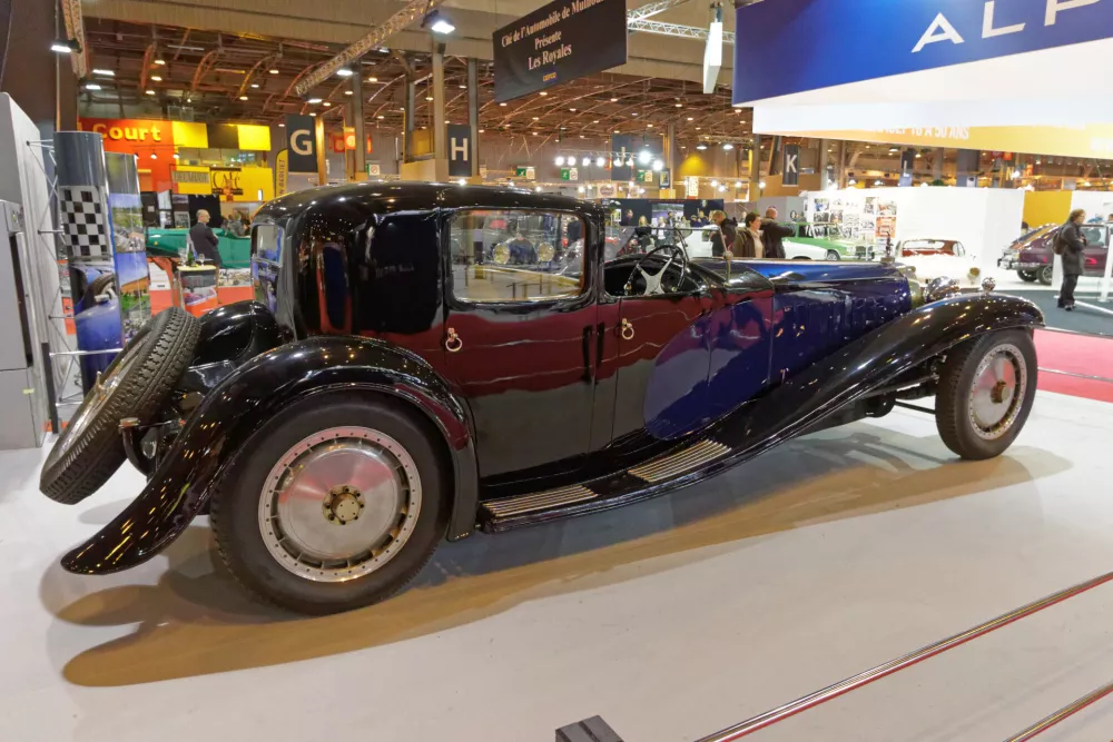 Bugatti type 41 royale je bil dolg kart 6,4 metra.