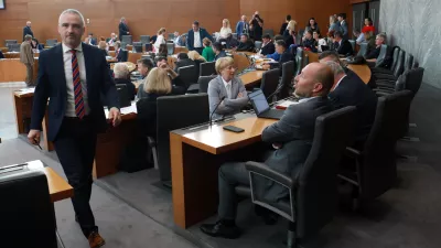 11.05.2026 - parlament - izredna seja DZJernej VrtovecJanez Cigler KraljFoto: Tomaž Skale