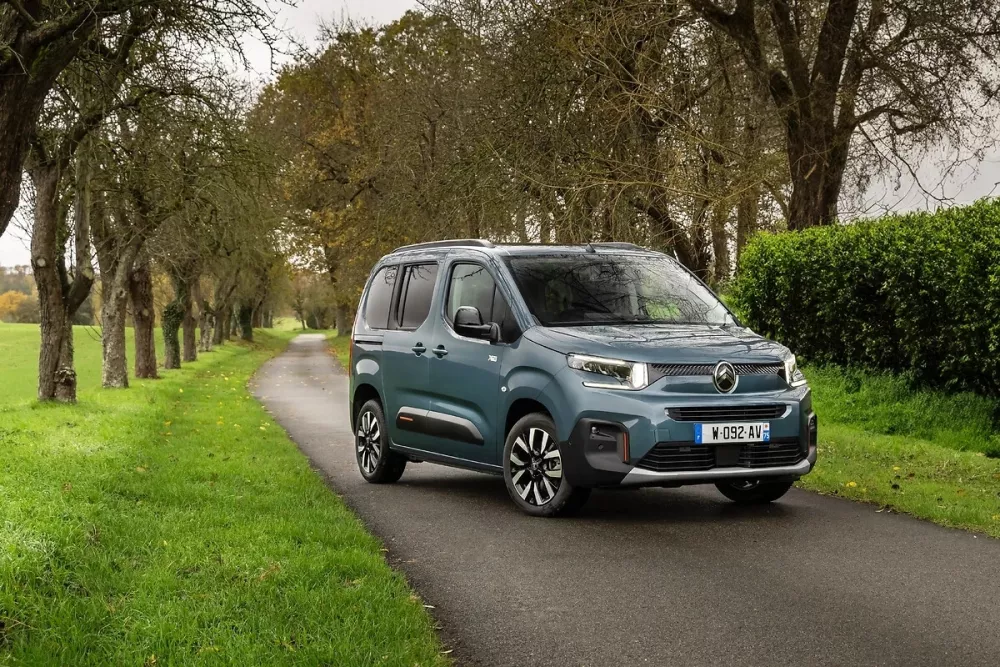 Tretja generacija veliko stavi tudi na električni pogon. / Foto: Citro&euml;n