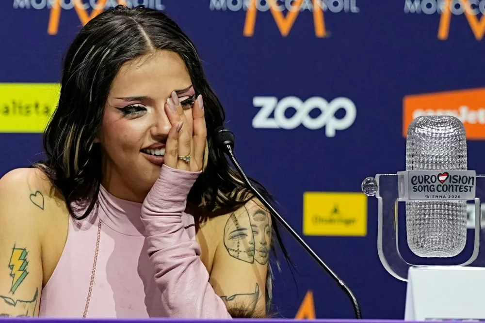 Dara from Bulgaria reacts as she attends a press conference after winning the Grand Final of the 70th Eurovision Song Contest in Vienna, Austria, Sunday, May 17, 2026, she won with the song "Bangaranga". AP Photo/Martin Meissner) / Foto: Martin Meissner