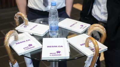 - 17.01.2026 - stranka Resni.ca je pred parlamentarnimi volitvami na dogodku Resnica za Slovenijo v ljubljanskem hotelu Mons predstavila ekipo in vizijo za prihodnost//FOTO: Jaka Gasar