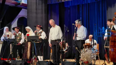 Ansambel Ano ur'co al' pej dvej. Foto: Vesna Levičnik