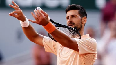 Tennis - French Open - Roland Garros, Paris, France - May 27, 2026 Serbia's Novak Djokovic celebrates winning his second round match against France's Valentin Royer REUTERS/Benoit Tessier   TPX IMAGES OF THE DAY