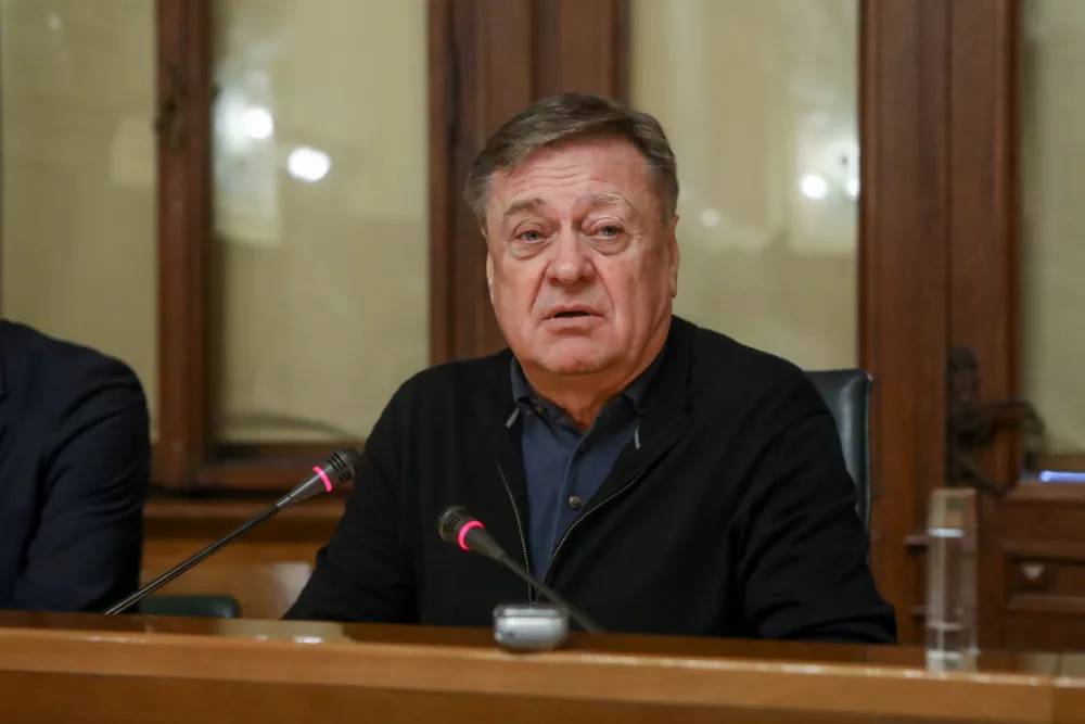 ljubljanski župan Zoran Janković- 03.01.2023 &ndash; Mestni svet MOL - podpis koalicijskega sporazuma o sodelovanju med Listo Zorana Jankovića (LZJ) in Gibanjem Svoboda (GS) v Mestnem svetu MOL,&nbsp;//FOTO: Luka Cjuha