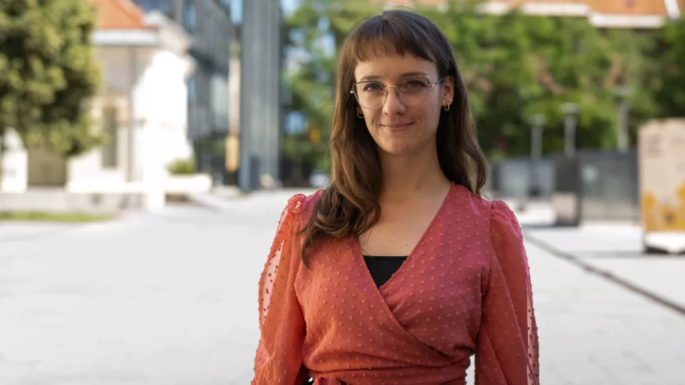 Kaja Novosel, dramaturginja, kritičarka