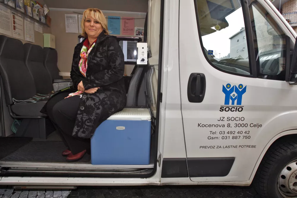 Suzi Kvas, direktorica Javnega zavoda Socio, ki upravlja Varno hi&scaron;o - zaveti&scaron;če za ženske in otroke v Celju. //FOTO: Tomaž Skale / Foto: Tomaž Skale