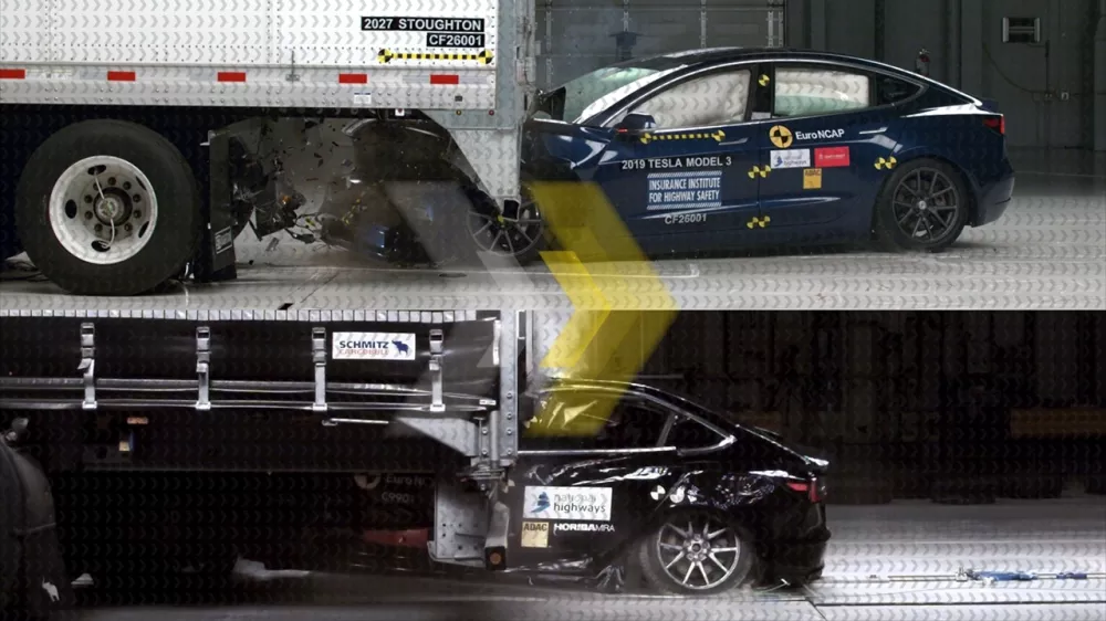 Avtomobil lahko pri trčenju v zadek tovornega vozila podenj dobesedno posesa. / Foto: Euroncap
