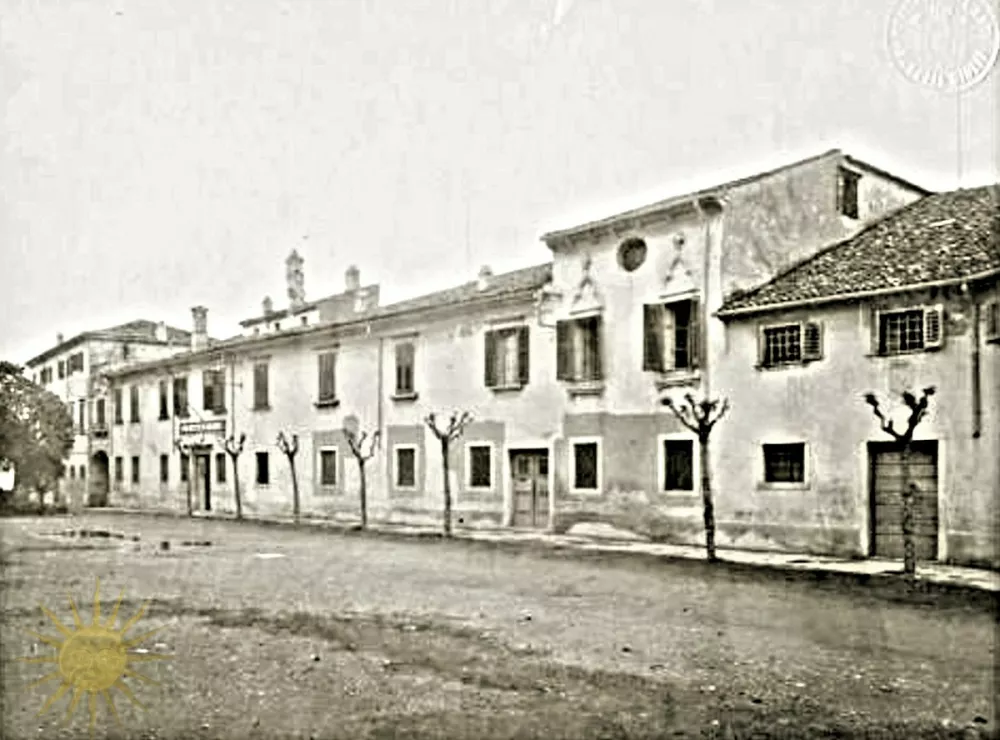 Palača Sabini-Grisoni, Koper, / Foto: Avtor Slike Pietro Opilia Leta 1920-1925