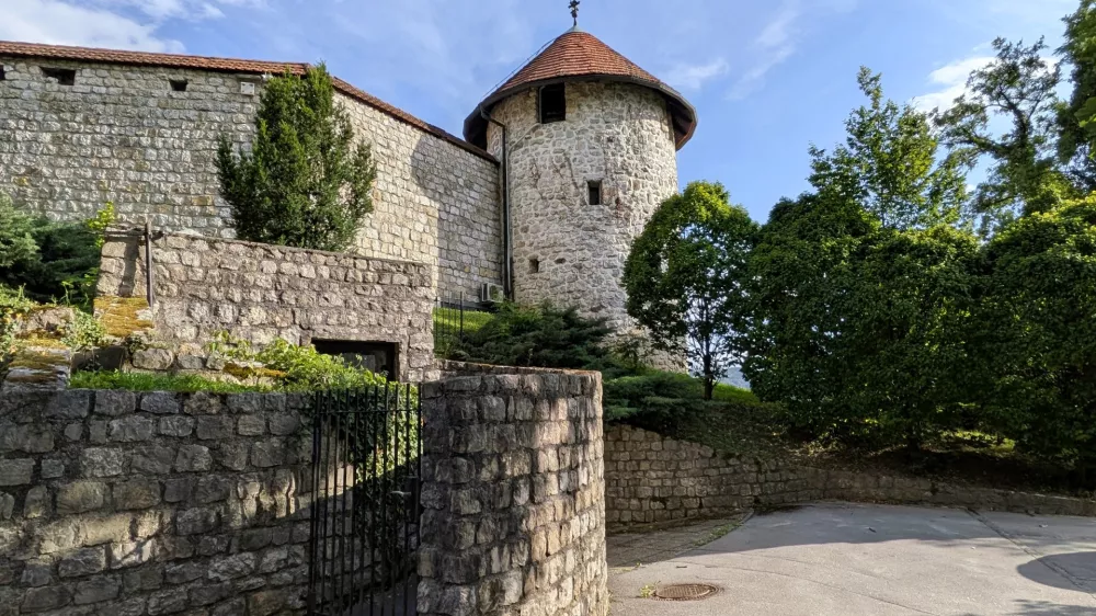 Restavracija Pavus