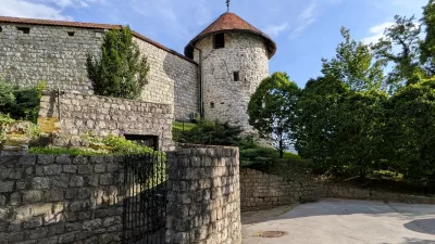 Restavracija Pavus