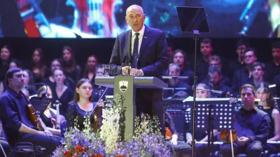 Janez Jan&scaron;a 24.6.2026 - proslava dan državnosti 2026 - državna slovesnost ob 35. obletnici razglasitve samostojnosti in neodvisnosti RS, slavnostna govornika bosta predsednica republike Nata&scaron;a Pirc Musar in predsednik vlade Janez Jan&scaron;a; Trg republikeFoto: Luka Cjuha