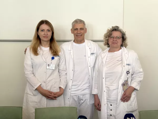 Ljubljana.Novinarska konferenca Dermatoveneroloske klinike UKC Ljubljana s predstavitvijo nove metode zdravljenja koznih rakov - Moshovo mikrokirurgijo.
