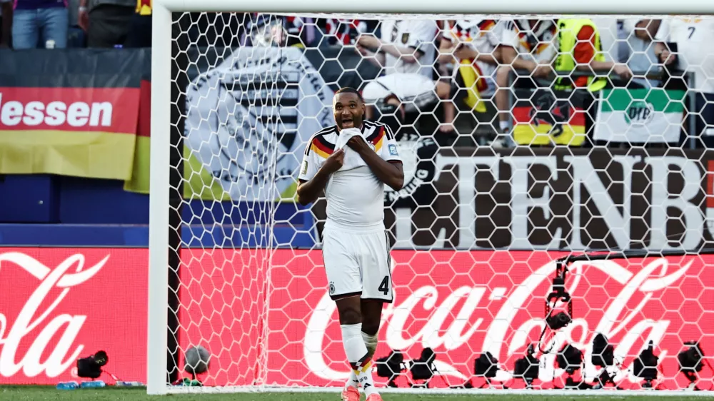Soccer Football - FIFA World Cup 2026 - Round of 32 - Germany v Paraguay - Boston Stadium, Foxborough, Massachusetts, U.S. - June 29, 2026 Germany's Jonathan Tah looks dejected after missing a penalty during the penalty shootout IMAGN IMAGES via Reuters/Winslow Townson