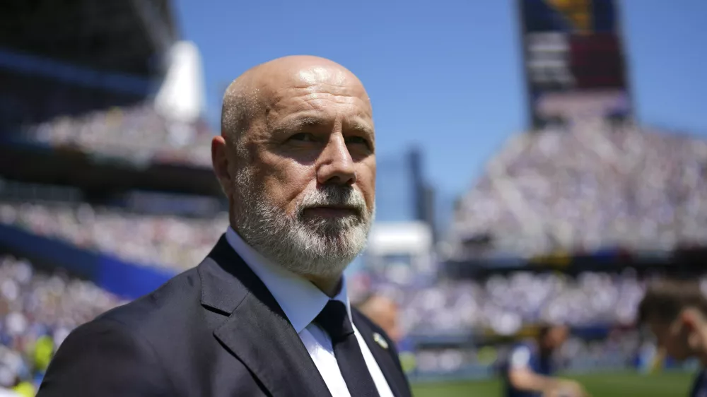 SEATTLE, June 25, 2026 -- Sergej Barbarez, head coach of Bosnia and Herzegovina, looks on before the group B match between Bosnia and Herzegovina and Qatar at the 2026 FIFA World Cup at Seattle Stadium in Seattle, the United States, June 24, 2026.,Image: 1112257679, License: Rights-managed, Restrictions:, Model Release: no 