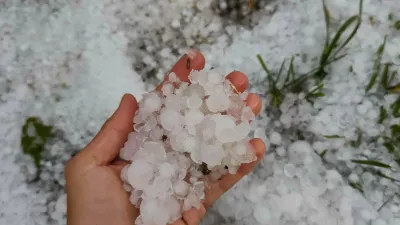 Toča. Simbolična
