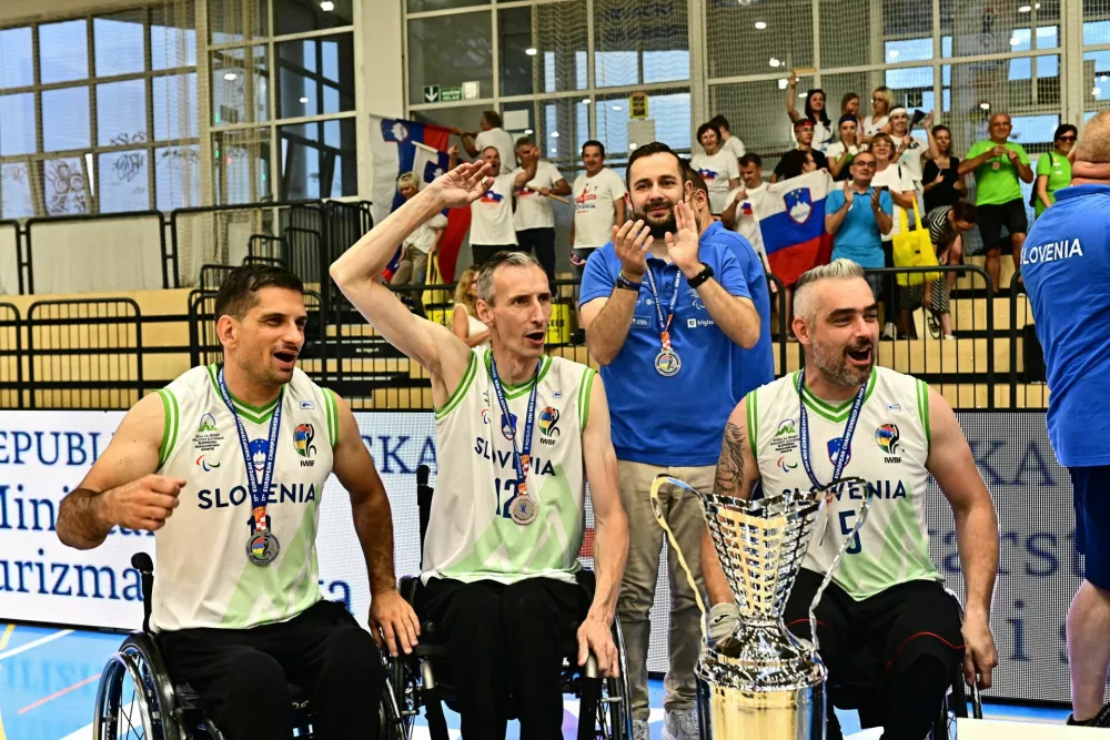 Slovenija bo prihodnje leto septembra nastopila na evropskem prvenstvu divizije A v Liverpoolu. Foto: ZSIS