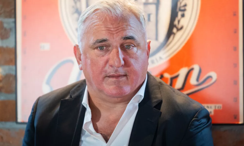 Ljubljana, Pivnica UnionMedijski dogodek Kosarkarske zveze Slovenije (KZS), na katerem so predstavili nadaljevanje partnerstva med Pivovarno Lasko Union in KZS Slovenije do konca leta 2029 ter vlogo blagovne znamke Union kot partnerja EuroBasketa 2029.Sportni direktor KZS Sasa Doncic.