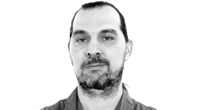 Gregor Butala- Redakcija Dnevnik 2024 - portreti za komentarje in kolumne - kolumnisti - komentatorji – novinarji - portret //FOTO: Luka Cjuha