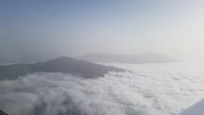 saharski pesek nad oblaki