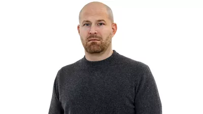 Matjaž TerzičZA ONLINE - Redakcija Dnevnik 2024 - portreti za komentarje in kolumne - kolumnisti - komentatorji &ndash; novinarji - portret //FOTO: Luka Cjuha