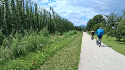 &scaron;trekna proti Slovenj Gradcu hmelj, kolesar / Foto: Katja Petrovec
