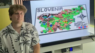 Jan Bertoncelj, lego 3D relief zemljevid slovenije / Foto: Katja Gle&scaron;čič 
