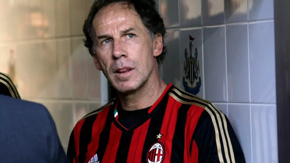 FILE PHOTO: Football - Newcastle United Legends v AC Milan Legends - Steve Harper 20 Years Charity Match - St James' Park, Newcastle, Britain - September 11, 2013 AC Milan Legends' Franco Baresi makes his way to the pitch Mandatory Credit: Action Images / Craig Brough/File Photo EDITORIAL USE ONLY.
