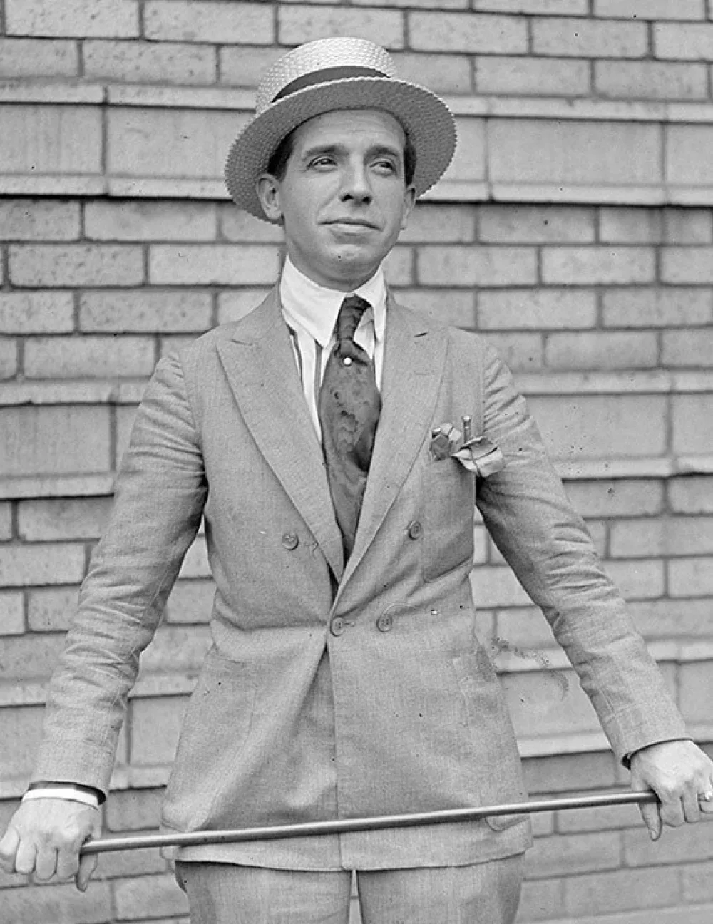 Ponzi2  