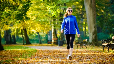 V parku se je sicer prijetno sprehajati, toda lahko bi storili &scaron;e kaj več. / Foto: Istock