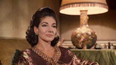 Opera star, Maria Callas, at her Paris home,Image: 711100248, License: Rights-managed, Restrictions:, Model Release: no / Foto: John Baker / Topfoto Via Profimedia