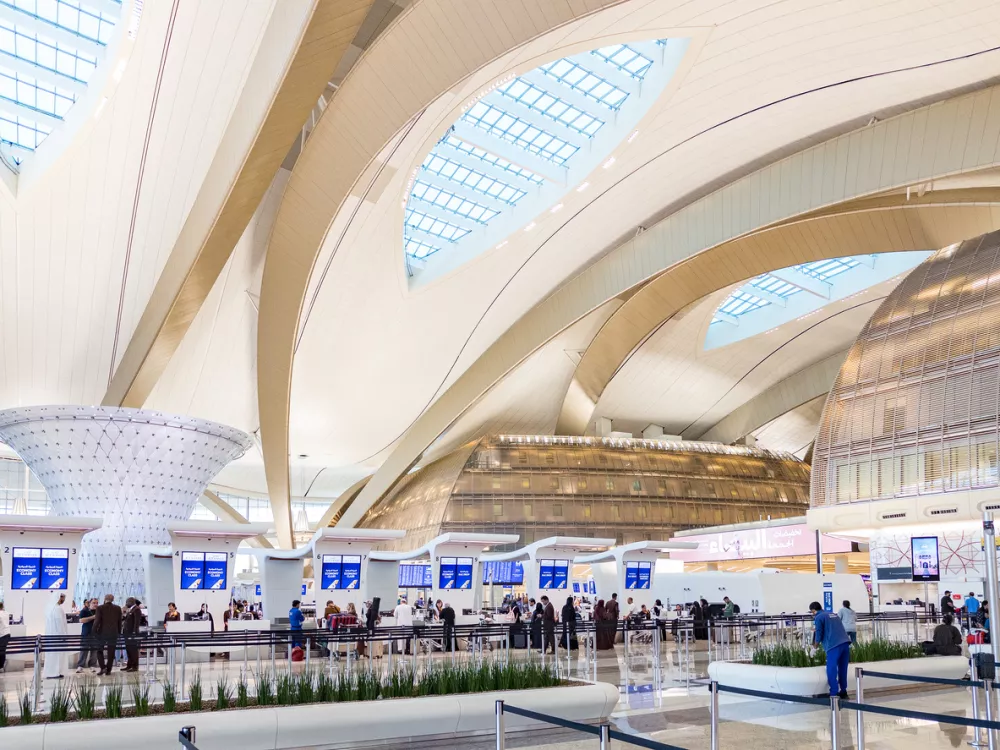 View of Departures Hall of the Zayed International Airport in Abu Dhabi / Foto: Hein Van Tonder Getty Images