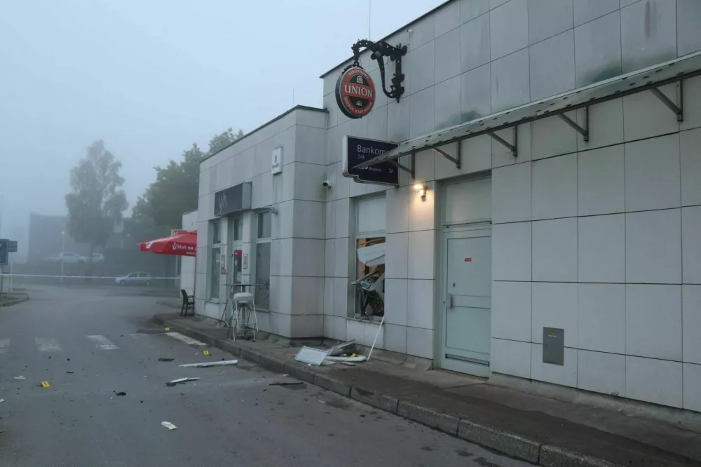 Na območju koprske policijske uprave so obravnavali več napadov na bankomate.