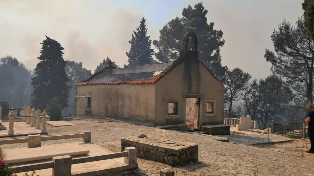 Pogorela cerkev, Pelje&scaron;ac 14. 8. 2026