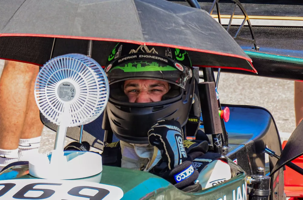 Ekipa &scaron;tudentov Superior Engineering Univerze v Ljubljani