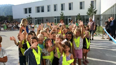 prvošolci02.09.2024 -otvoritev OŠ Frana Albrehta, KamnikFoto: Tomaž Skale 
