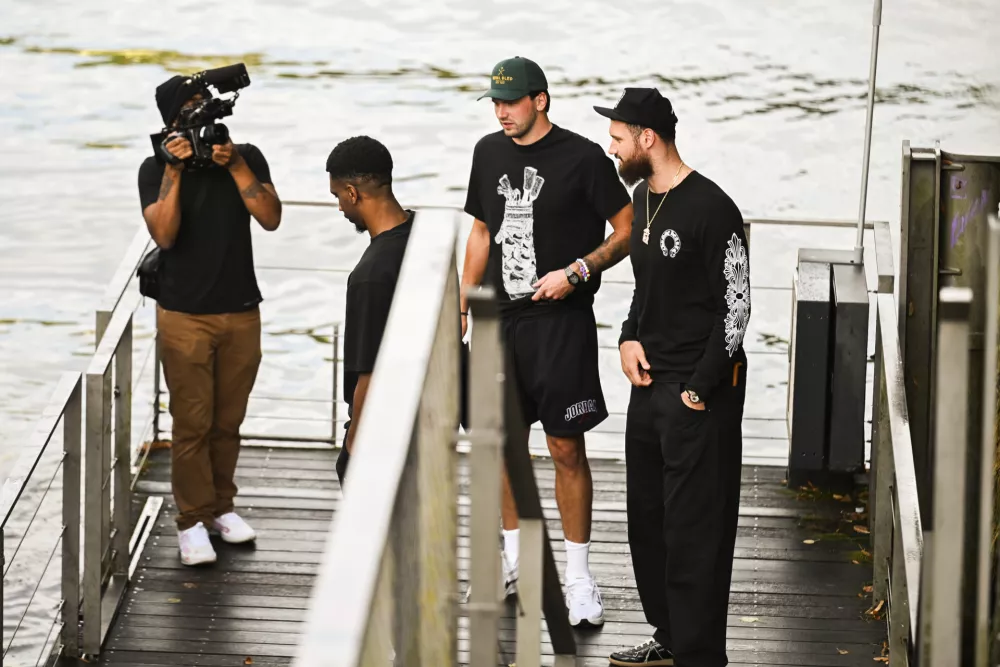 21.08.2026 - Luka Dončić s soigralci iz Los Angeles Lakers na obisku v Ljubljani FOTO: Nik Erik Neubauer
