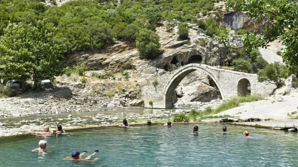 Ottoman Bridge and Hot Springs at the Langarice Canyon, Vjosa Vjose River, Albania, Europe Copyright: GOUPIxCHRISTIAN 1382-463,Image: 895525761, License: Rights-managed, Restrictions: imago is entitled to issue a simple usage license at the time of provision. Personality and trademark rights as well as copyright laws regarding art-works shown must be observed. Commercial use at your own risk., Model Release: no 