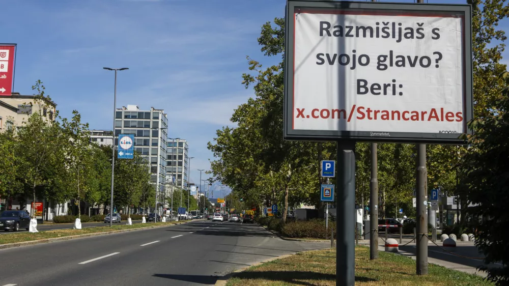 Uradno: &Scaron;trancar je s politično obarvanimi plakati kr&scaron;il ogla&scaron;evalski kodeks