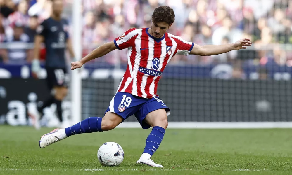 Soccer Football - LaLiga - Atletico Madrid v Villarreal - Riyadh Air Metropolitano, Madrid, Spain - August 23, 2026 Atletico Madrid's Julian Alvarez in action REUTERS/Thomas Peter