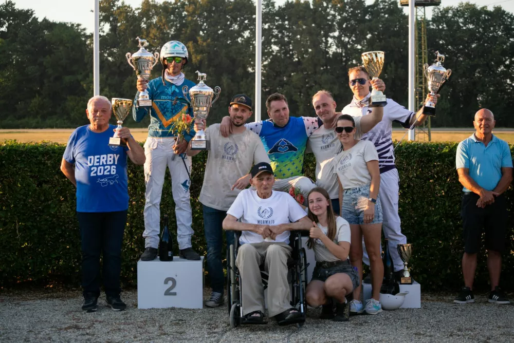 Kitarist Avsenikov z novo strastjo: z Meri je osvojil derbi