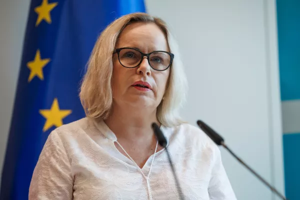 Več avtoritete učiteljem in manj birokracije: Kaj prina&scaron;a novo &scaron;olsko leto?