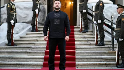 Ukraine's President Volodymyr Zelenskiy waits for the arrival of British Prime Minister Andy Burnham ahead of their bilateral meeting at Horodetskyi House in Kyiv, Ukraine, August 24, 2026. HENRY NICHOLLS/Pool via REUTERS