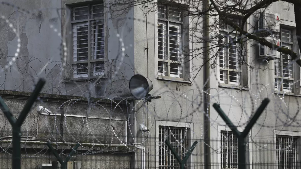 13.2.2025 protestni shod pravosodnih policistov in drugih strokovnih delavcev zavodov za prestajanje kazni zapora (ZPKZ) zapor Pov&scaron;etovaFoto: Luka Cjuha
