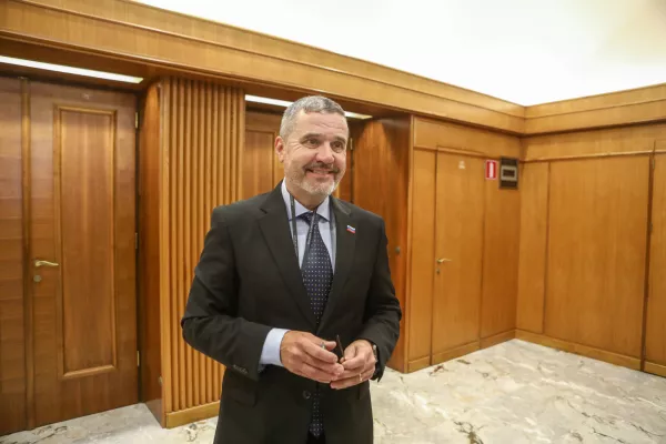 Tone Kajzer2.6.2026 - predstavitev kandidata za ministra za zunanje in evropske zadeve Toneta Kajzerja pred pristojnima odboroma DZFoto: Luka Cjuha