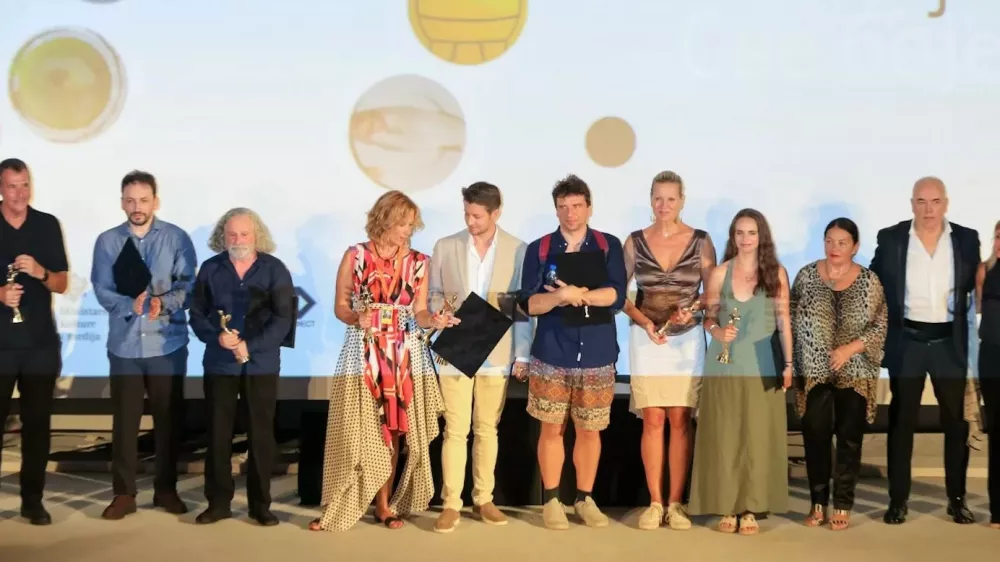 film črna gora skriti ljudje hočevar