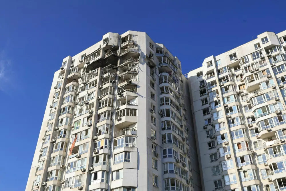 An apartment building hit by a Russian drone strike, amid Russia's attack on Ukraine, in Odesa, Ukraine September 2, 2026. REUTERS/Nina Liashonok